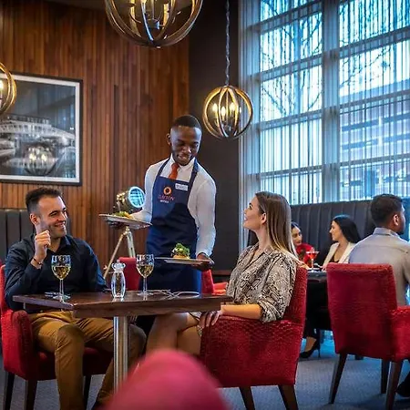Clayton Hotel 4*