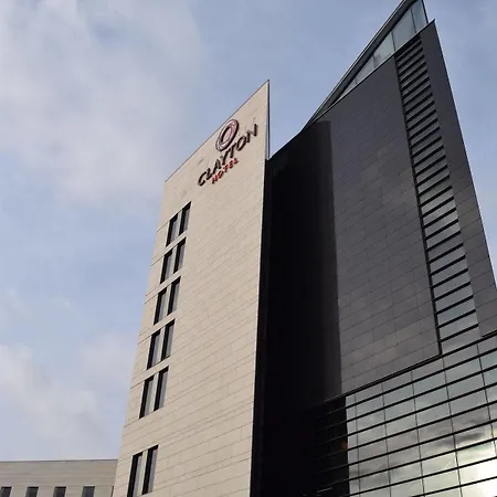 Clayton Hotel 4*